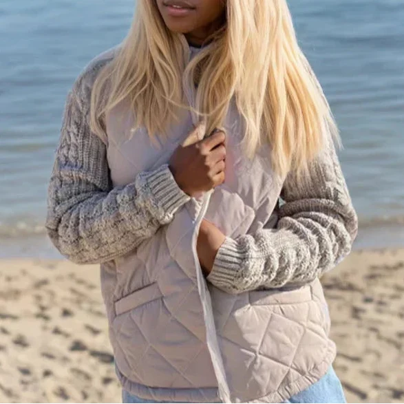 Women's Quilted Zip-Up Jacket with Knitted Sleeves and Stand Collar