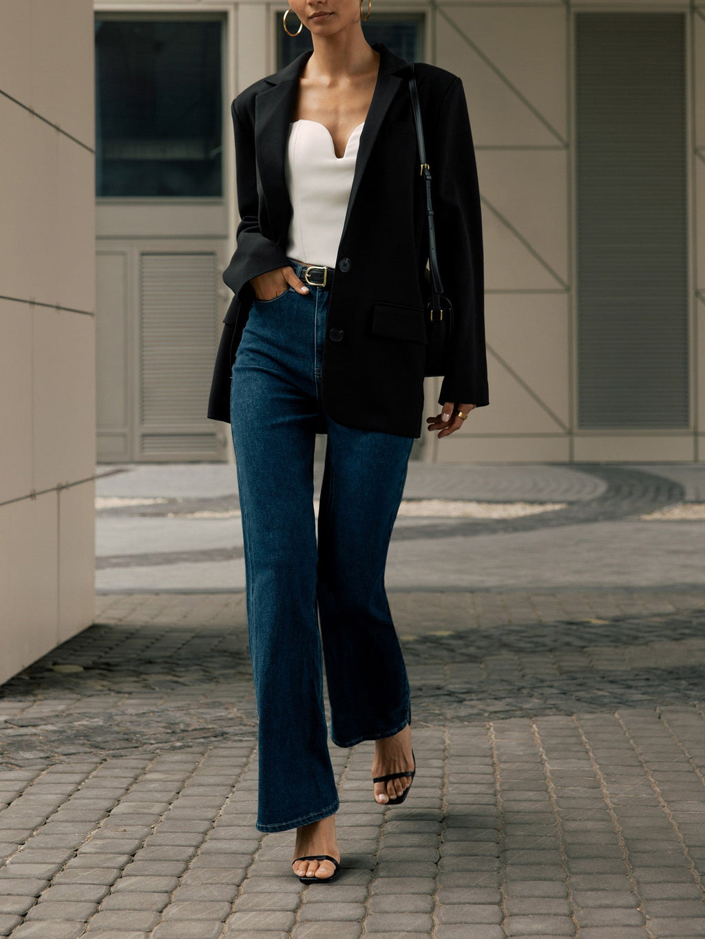 Black Single-Breasted Suit Blazer - Tailored Fit