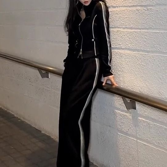Women's Zip-Up Stand-Collar Jacket and Wide-Leg Trousers Set