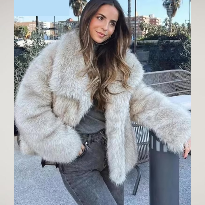 Faux Fur Winter Coat with Wide Collar – Soft Luxury Coat