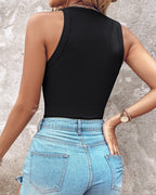 Round Neck Sleeveless Basic Slim Fit Tank Top | Meave & Ivy