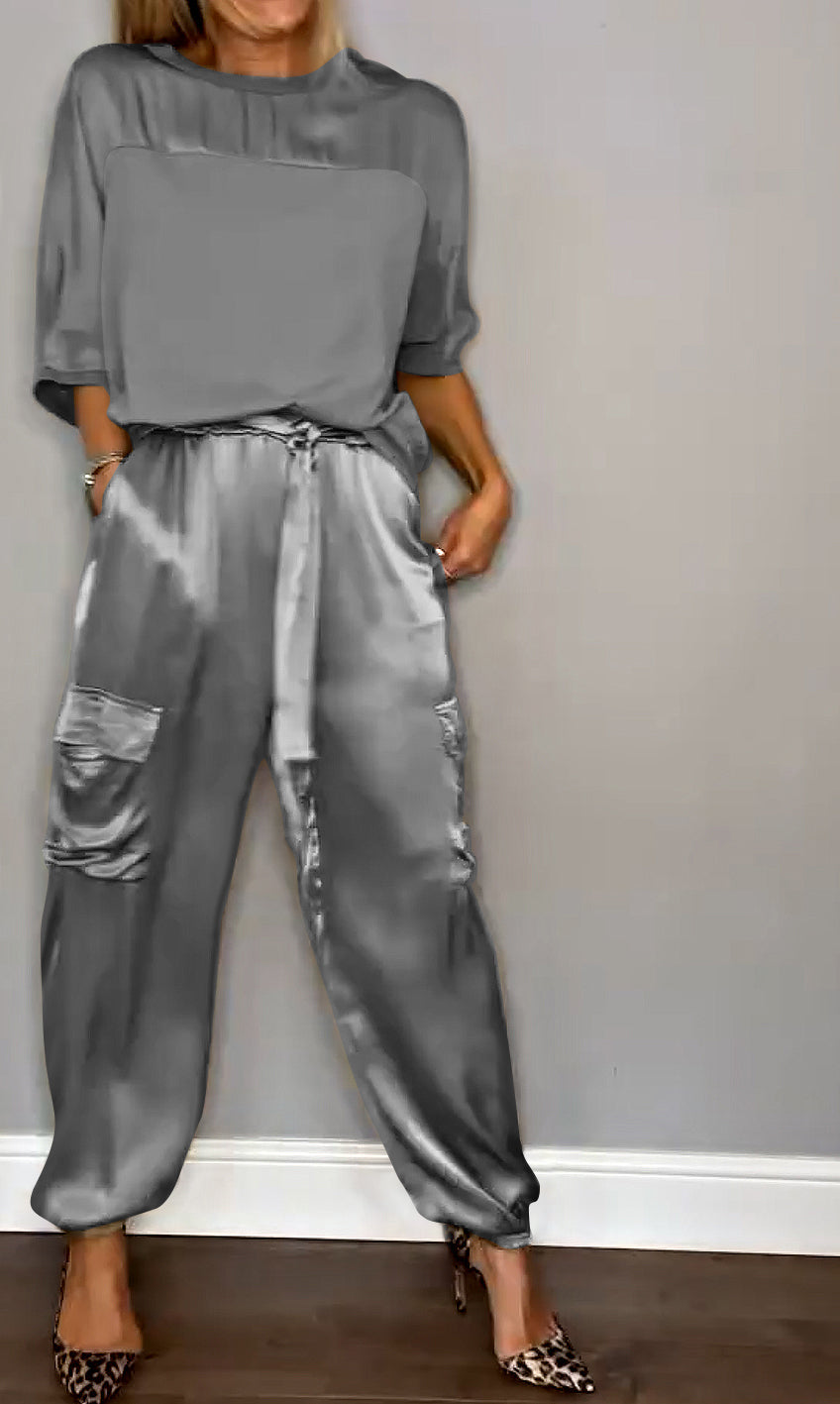 Women's Relaxed Cargo Trouser Set – Short-Sleeve Top