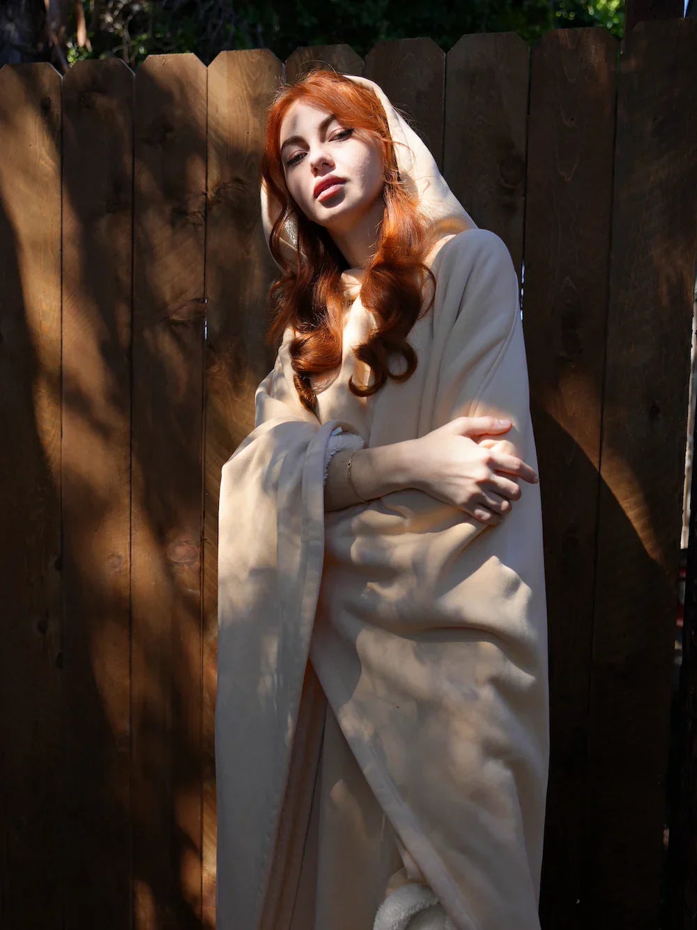 Women's Oversized Hoodie Blanket – Ultra Soft