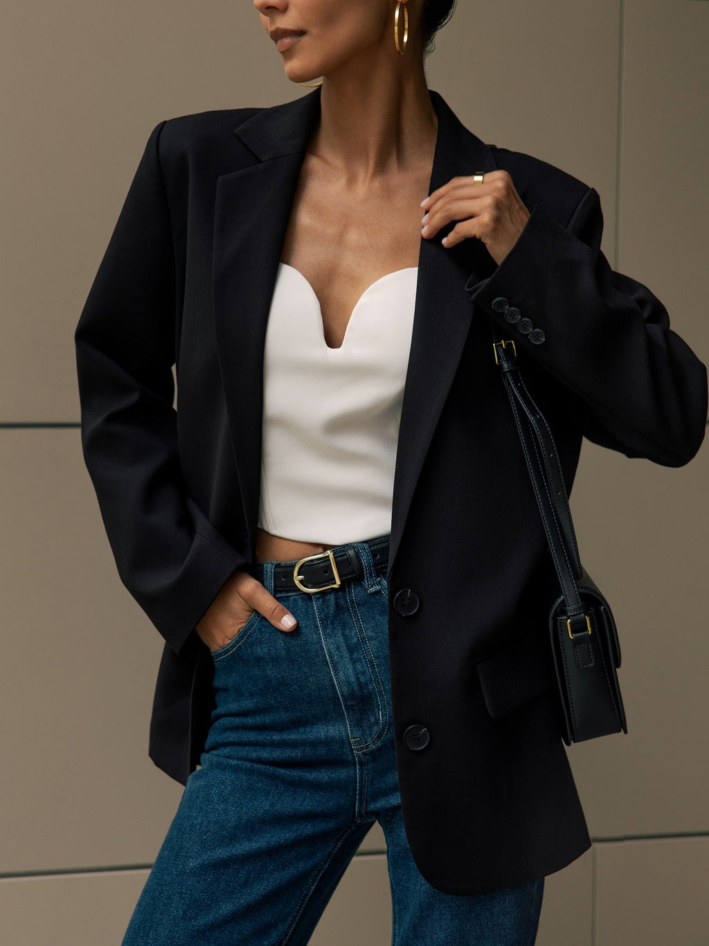 Black Single-Breasted Suit Blazer - Tailored Fit