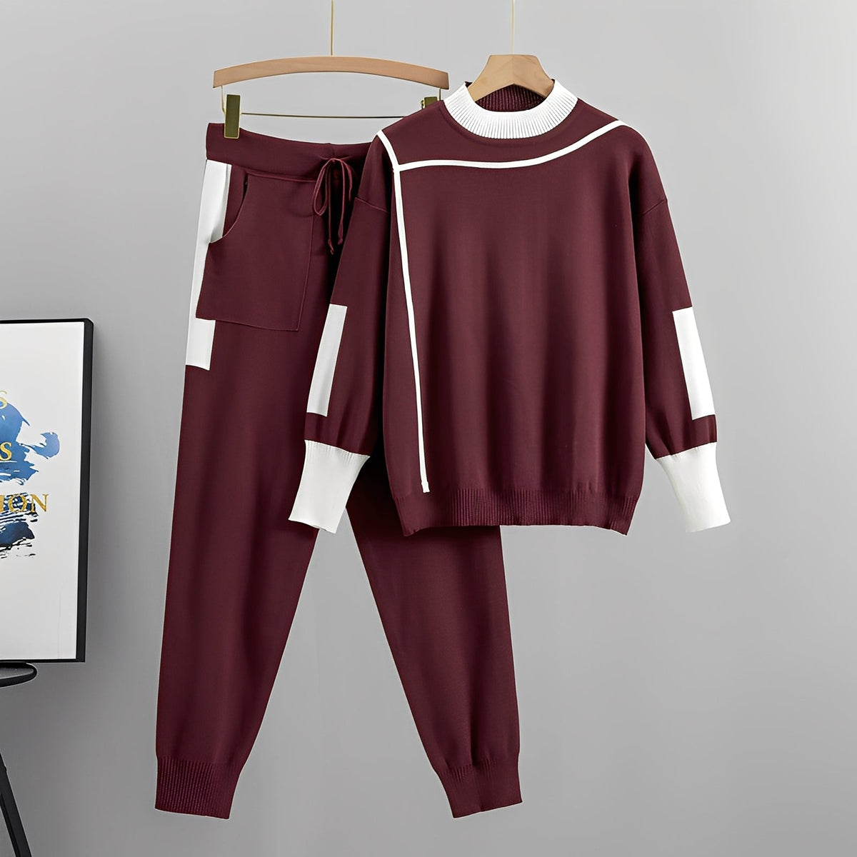 Women's Contrast Trim Long-Sleeve Sweatshirt and Jogger Trousers Set