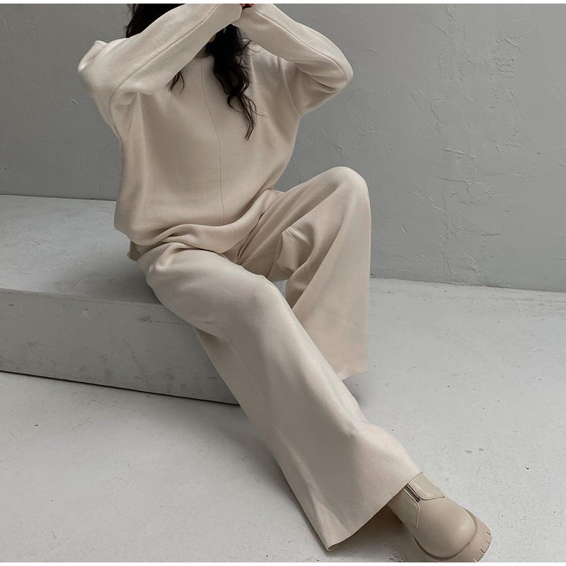 Women's Soft Knit Two-Piece Loungewear Set