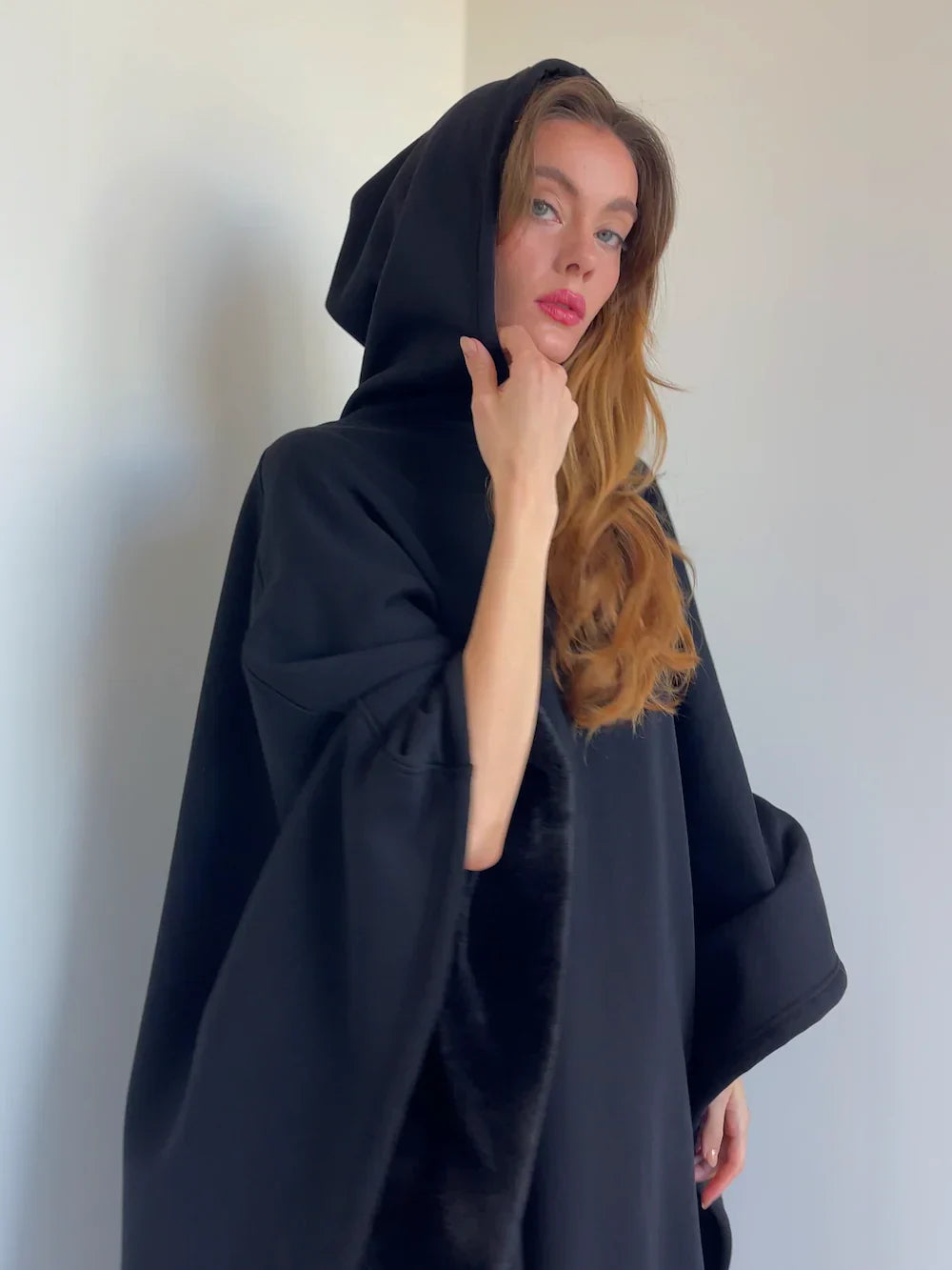 Women's Oversized Hoodie Blanket – Ultra Soft