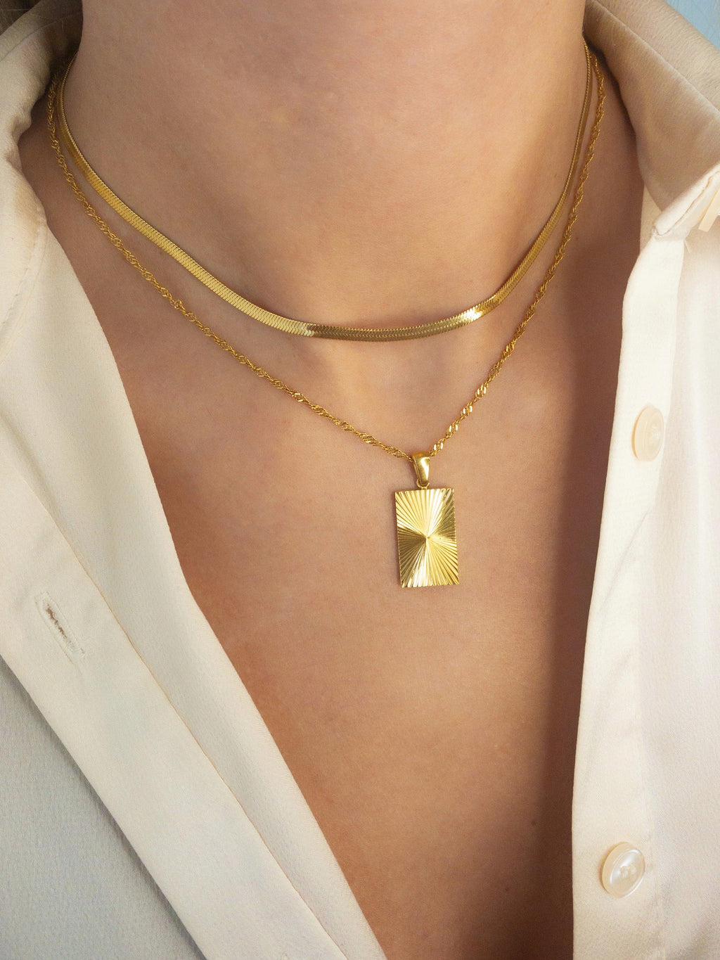 Gold Rectangle Charm Necklace – Minimalist Pendant Necklace