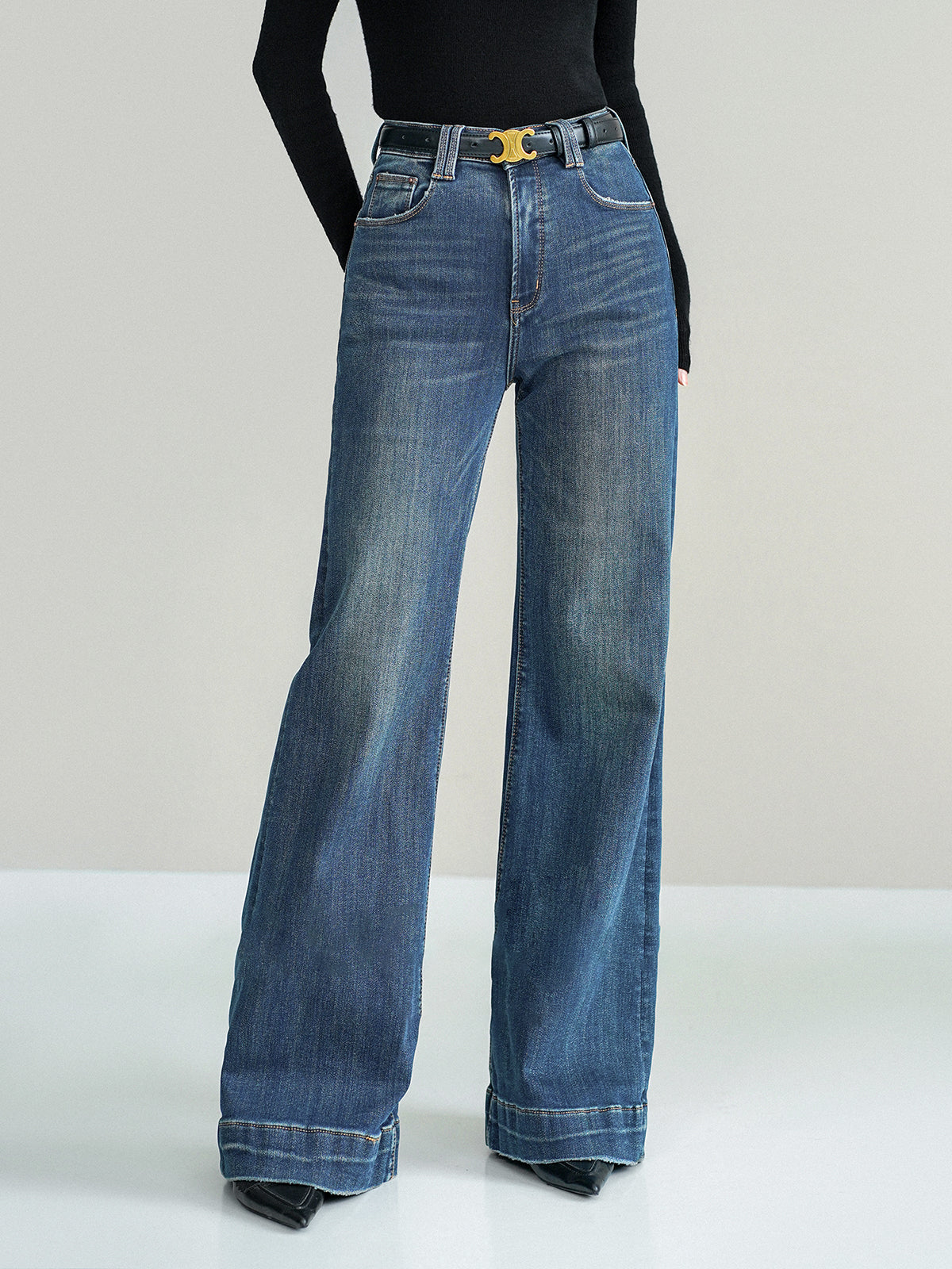 Mid-Waist Bootcut Jeans - Classic Blue Denim