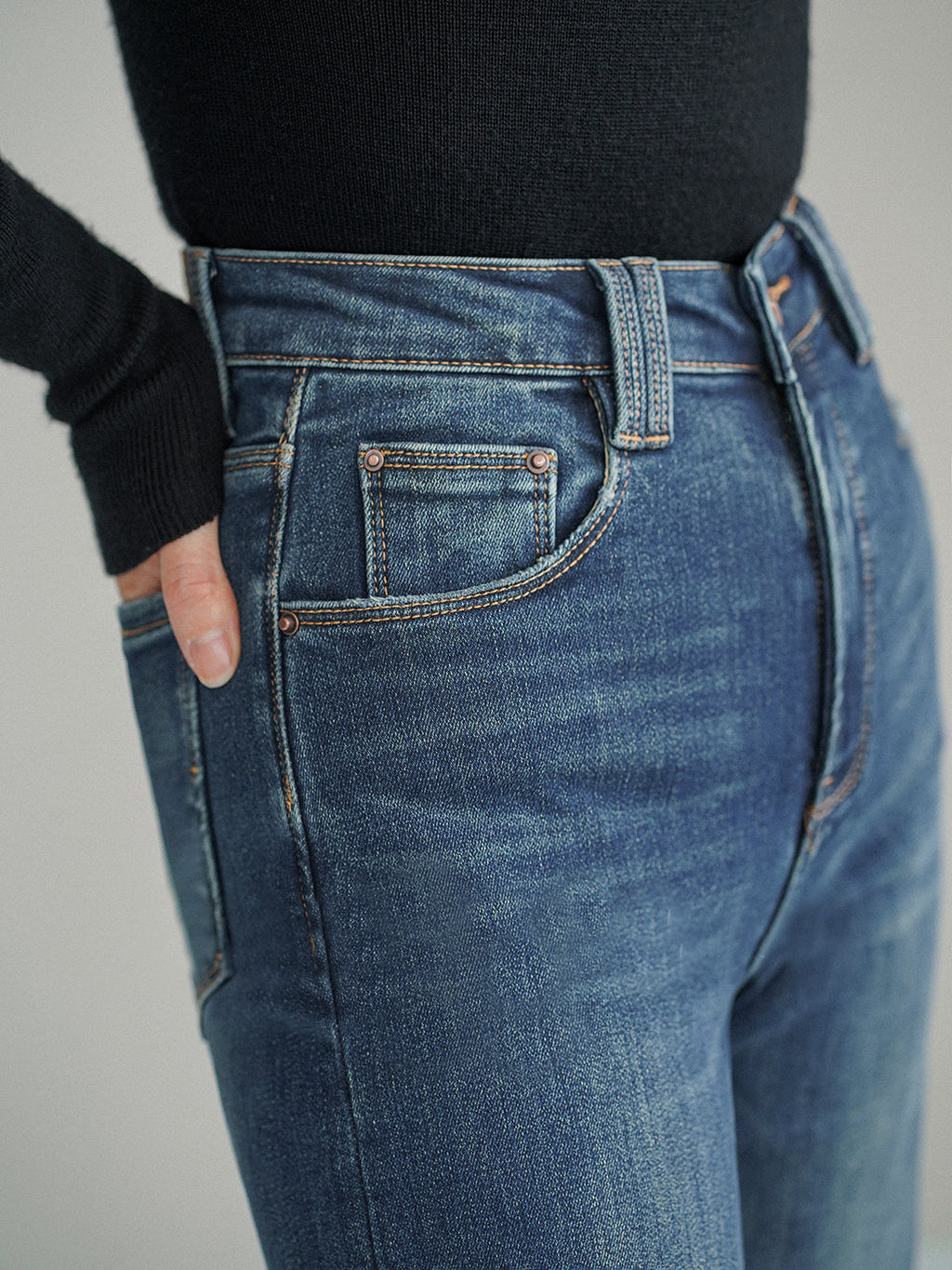 Mid-Waist Bootcut Jeans - Classic Blue Denim