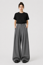 Pleated Barrel-Leg Trousers – High Waist Tailored