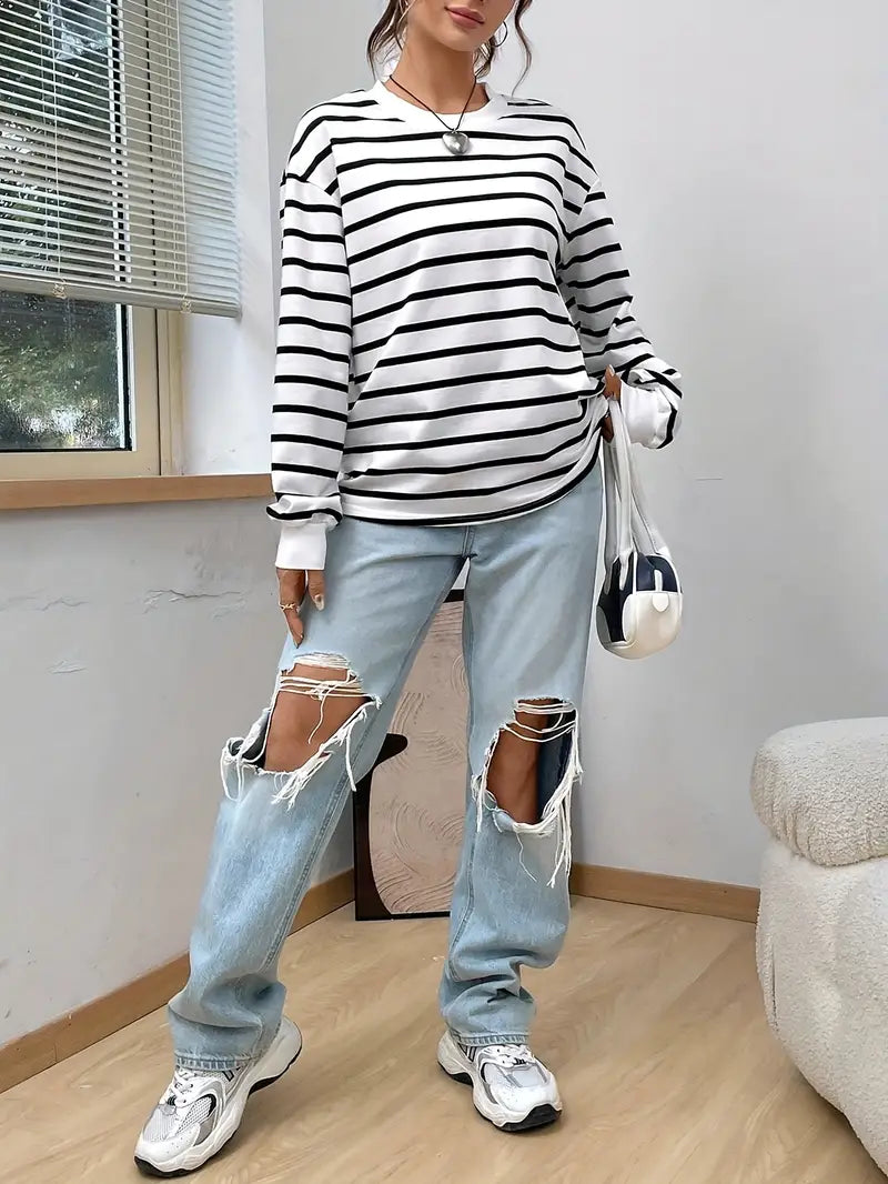 Women's Relaxed Printed Sweatshirt – Crew Neck Casual Layer