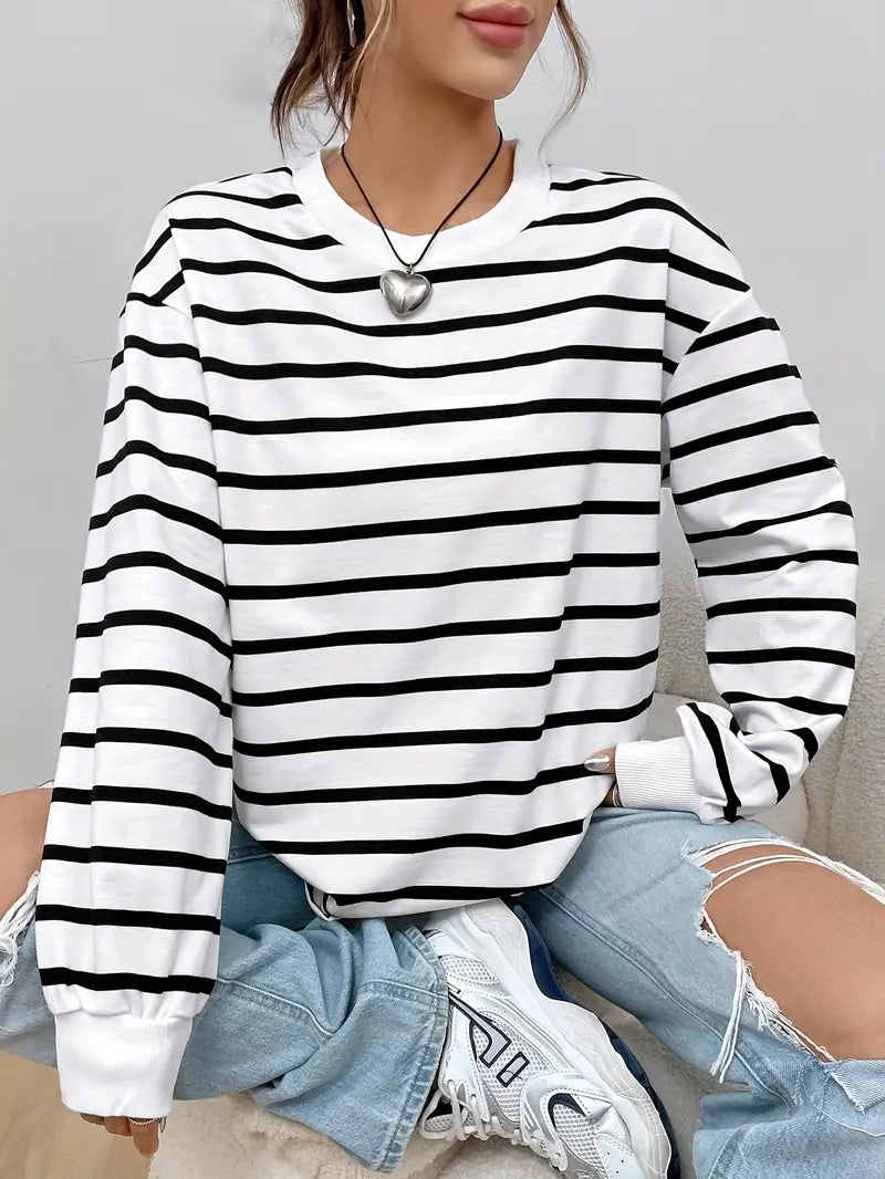 Women's Relaxed Printed Sweatshirt – Crew Neck Casual Layer