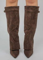 Knee High Boots with Pointed Toe & Straight Shaft – Suede & Leather