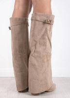 Knee High Boots with Pointed Toe & Straight Shaft – Suede & Leather