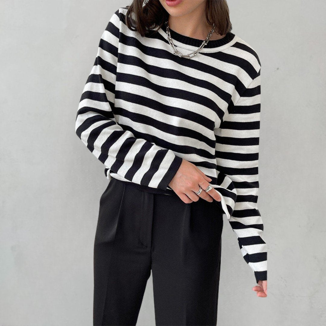 Women's Relaxed Crew Neck Sweater – Casual Long-Sleeve Layer