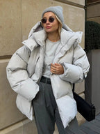 Chic Warm-Design Puffer Jacket – Modern Minimal Look