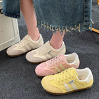 Women's Retro Lace-Up Trainers with Textured Panels