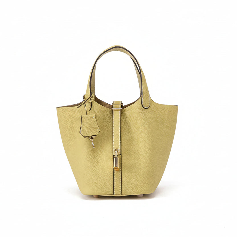 Structured Basket Handbag with Twist Lock – Faux Leather Bucket Bag