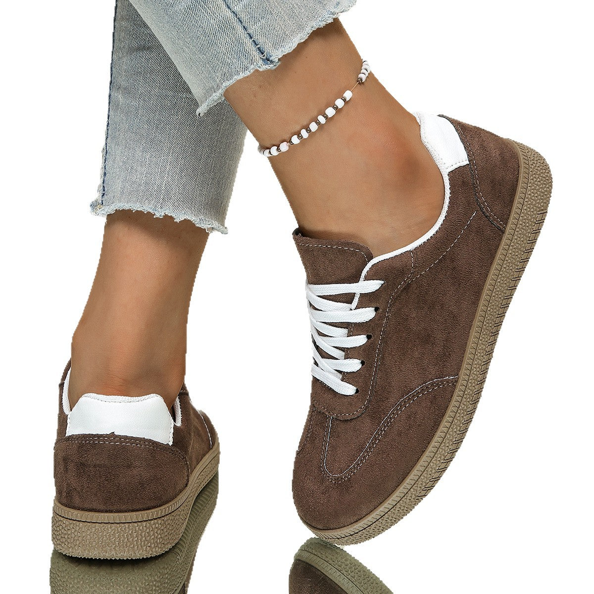 Women's Minimalist Lace-Up Trainers with Textured Uppers
