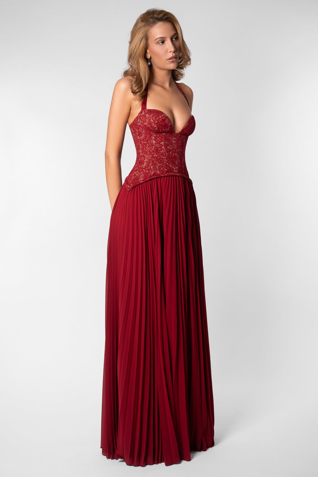 Sweetheart Lace Chiffon Pleated Maxi Dress