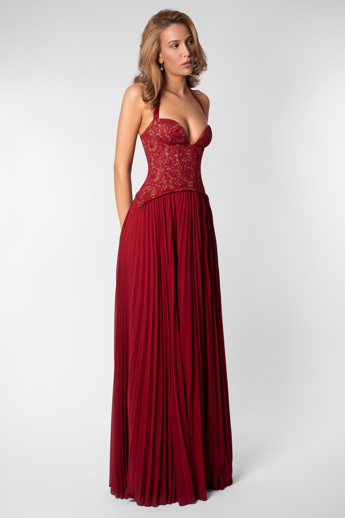 Sweetheart Lace Chiffon Pleated Maxi Dress