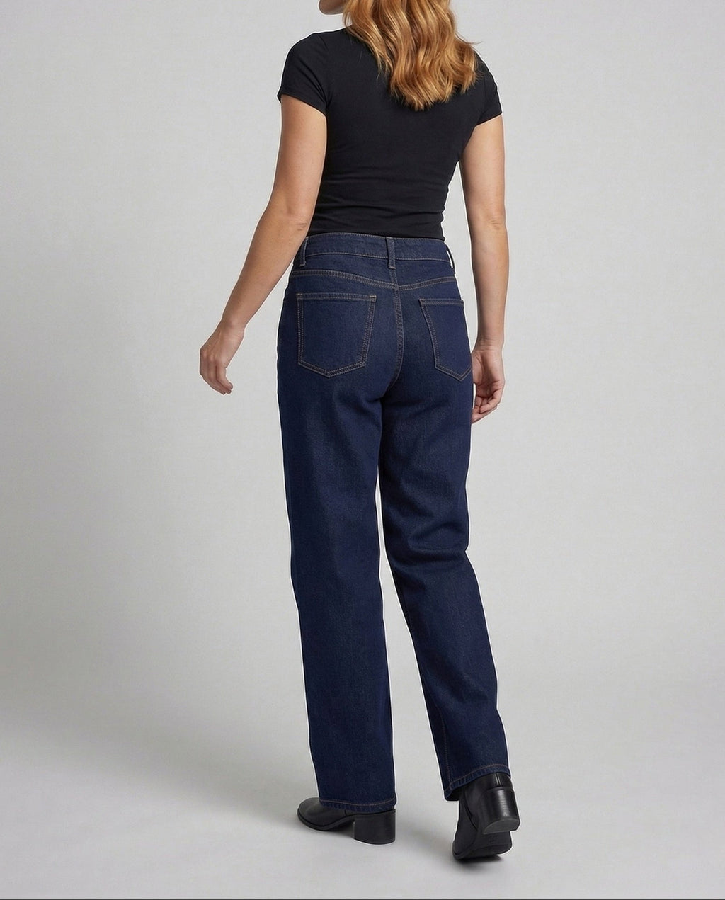 Women's Wide Leg Jeans with Defined Waist and Contrast Stitching