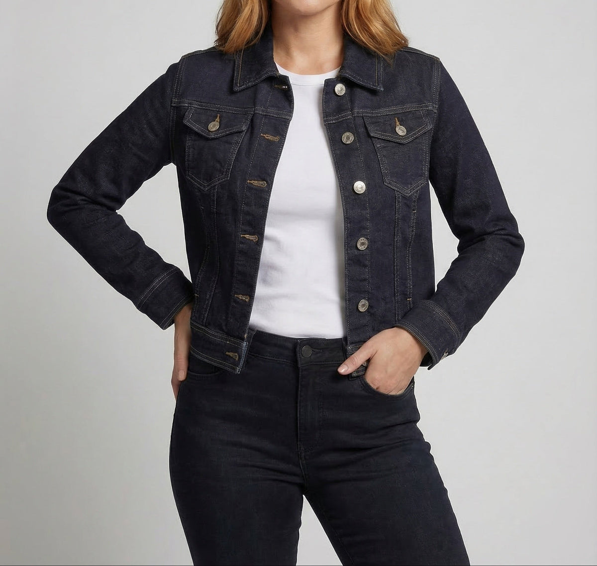 Women's Short Denim Jacket with Pointed Collar and Chest Pockets