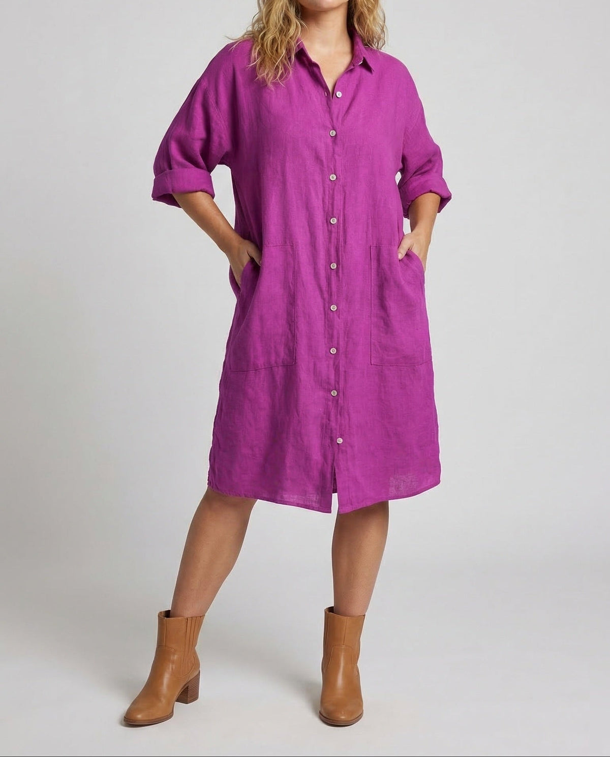 Women's Relaxed Shirt Dress with Collared Neckline and Large Patch Pockets