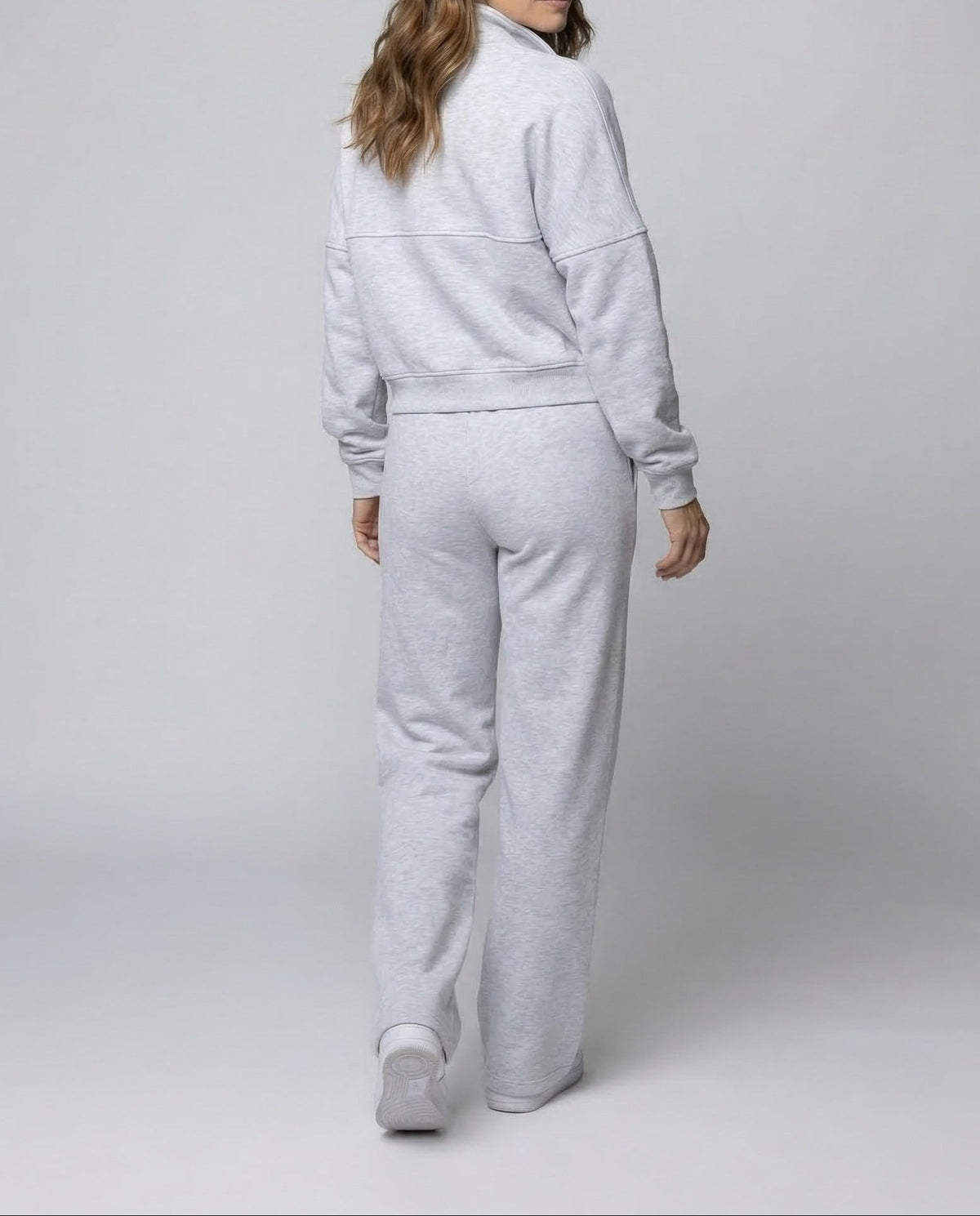 Women's Two-Piece Sweat Set with Cropped Zip Jacket and Wide-Leg Trousers