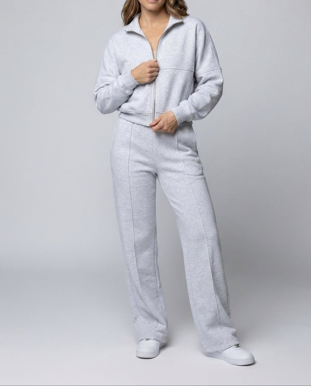 Women's Two-Piece Sweat Set with Cropped Zip Jacket and Wide-Leg Trousers