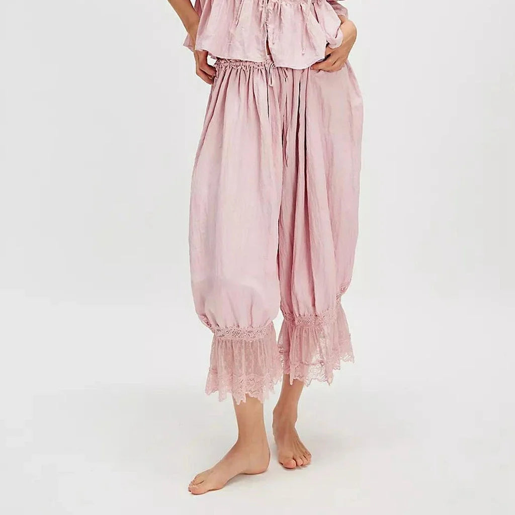 Lace-Patchwork Cropped Bloomers with Drawstring Waist