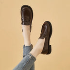 Minimalist Slip-On Loafer – Everyday Flat Shoe | Meave & Ivy