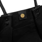 Luxury Tote Bag with Gold Clasp – Timeless Structured Handbag