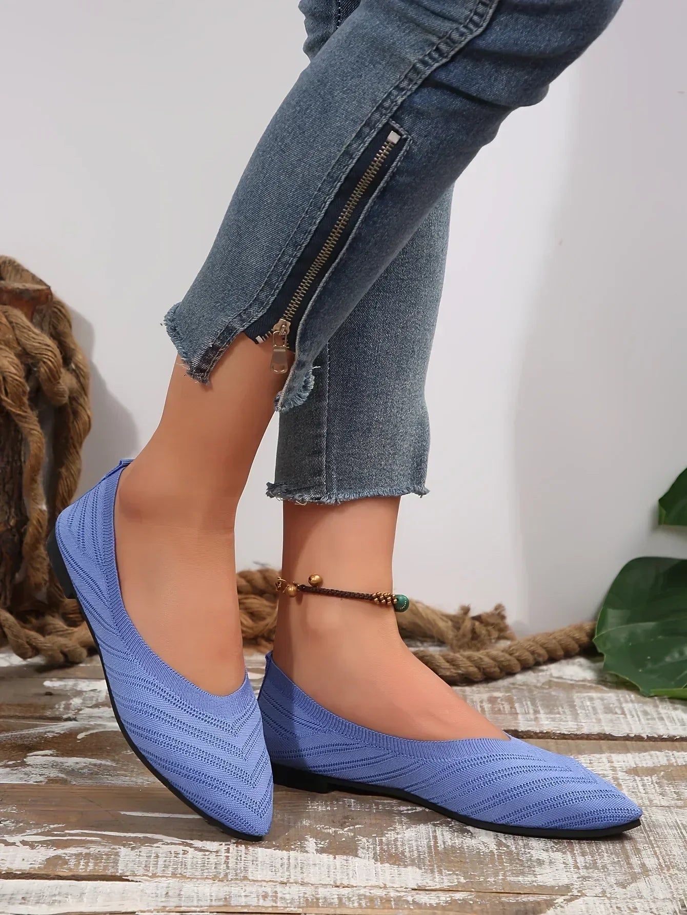 Breathable Knit Ballet Flats with Stretch & Comfort Sole – Pointed Toe Flats
