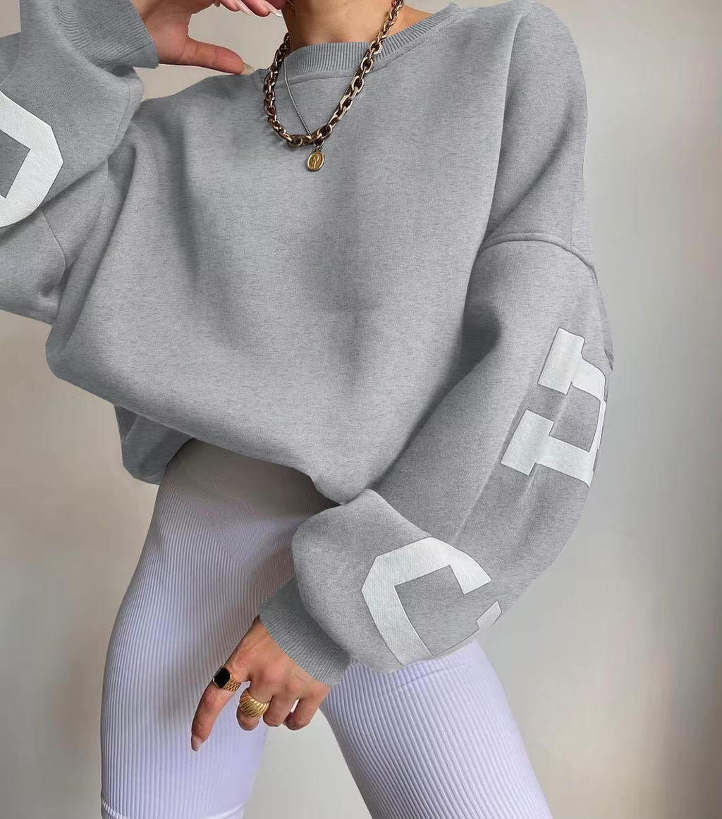 Chicago Print Oversized Sweatshirt – Soft Cotton Blend Streetstyle Jumper