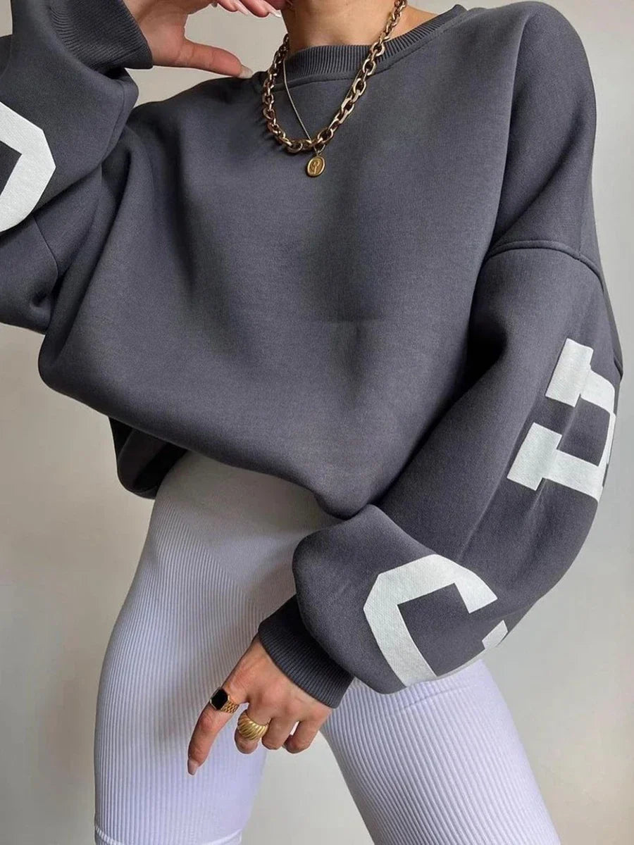 Chicago Print Oversized Sweatshirt – Soft Cotton Blend Streetstyle Jumper