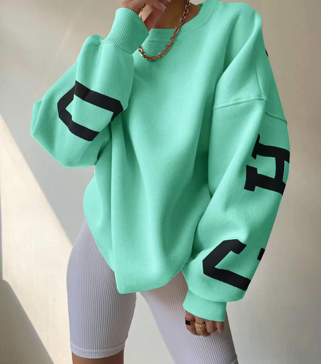 Chicago Print Oversized Sweatshirt – Soft Cotton Blend Streetstyle Jumper