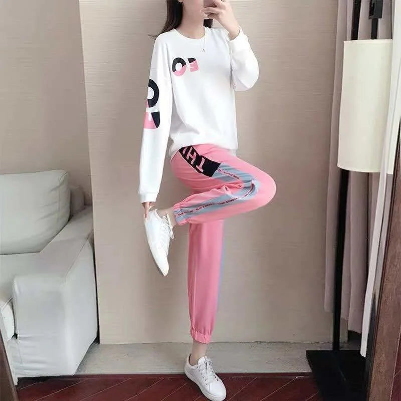 Women's Graphic Print Sweatshirt and Jogger Trousers Set