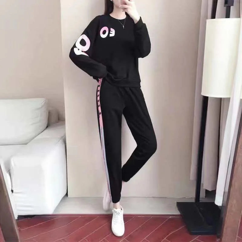Women's Graphic Print Sweatshirt and Jogger Trousers Set