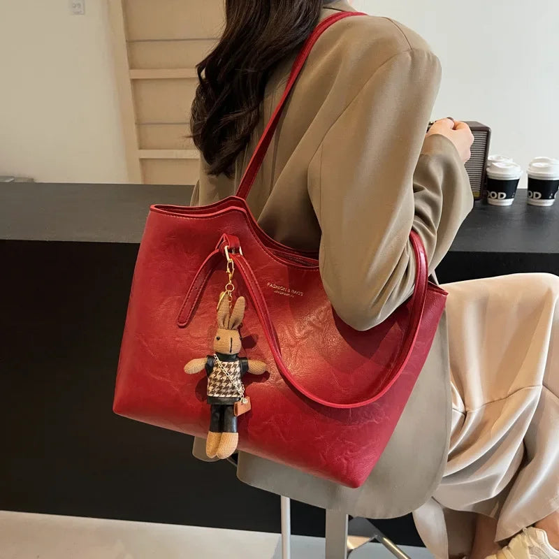 Vintage Style Vegan Leather Tote – Women's Shoulder Bag with Charm