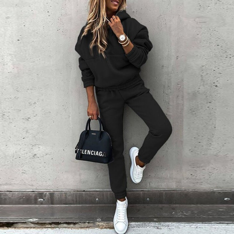Women's Pullover Hoodie and Jogger Tracksuit Set
