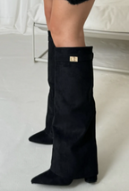 Knee High Boots with Pointed Toe & Straight Shaft – Suede & Leather