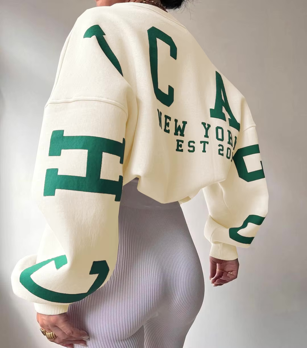 Chicago Print Oversized Sweatshirt – Soft Cotton Blend Streetstyle Jumper