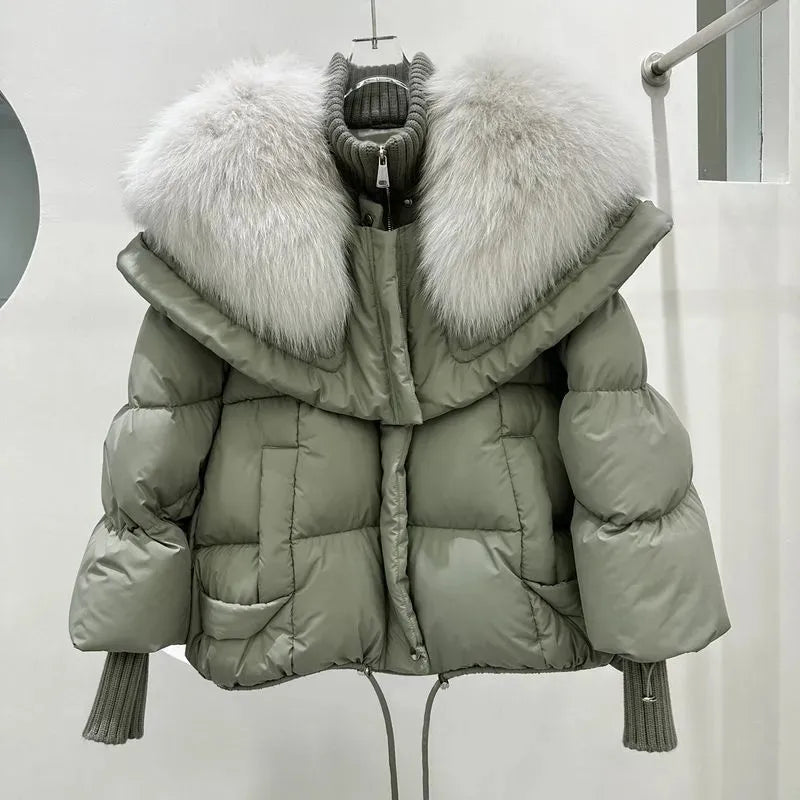 Women's Cropped Puffer Jacket – Warm Statement-Collar Layer
