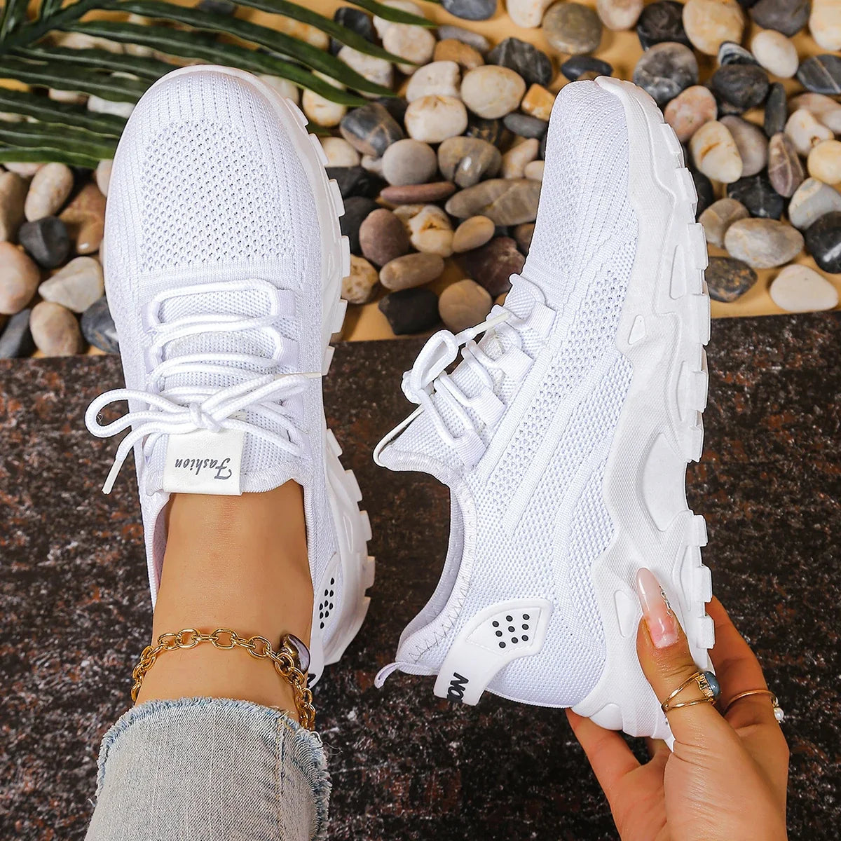 Mesh Trainer – Lightweight Everyday Sneaker | Meave & Ivy