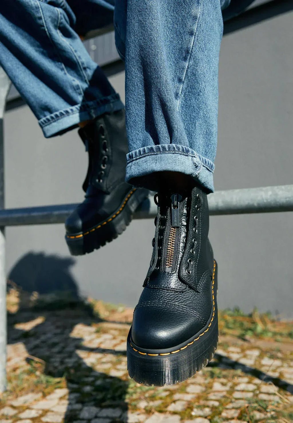 Chunky Zip-Up Boots – Edgy Platform Boots