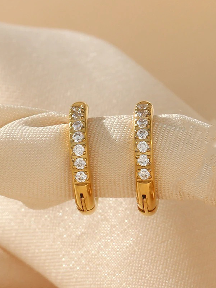 Gold Zirconia Huggie Hoop Earrings – Crystal Pavé Hoops (10–16 mm)