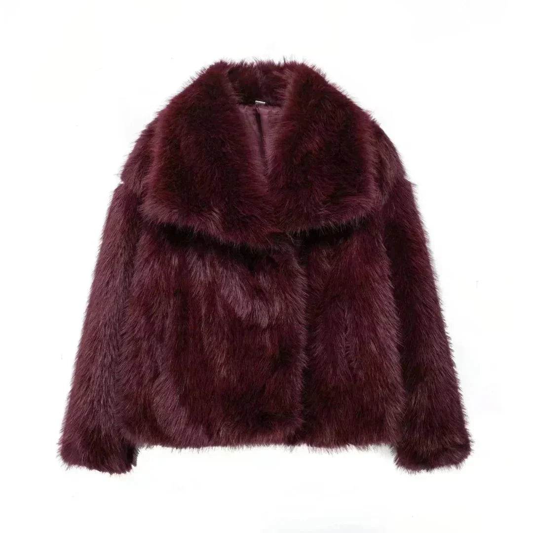 Women's Short Faux Fur Jacket with Wide Lapels and Side Pockets