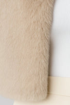Cropped Teddy Jacket – Soft Plush Texture